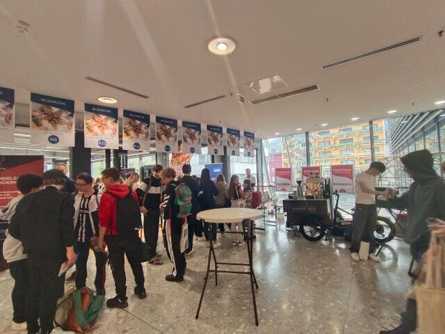 Große Galerie vom Kaffee am Rad